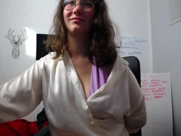 girl yourcrazyneightbor capture image #2734638
