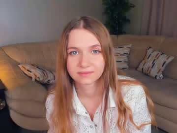 girl harrietbaldwin capture image #5908345