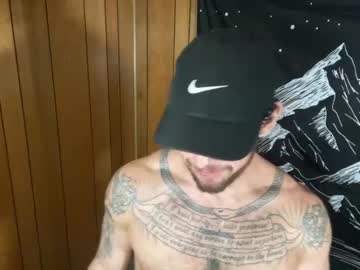 man felonontetherstr8 capture image #4571195