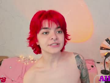 girl _biscuitty capture image #2495364