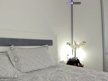 girl intrigueeme capture image #4696342