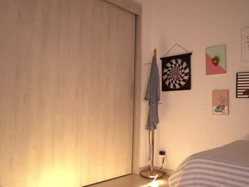 girl ashlyeroberts01 capture image #4692406