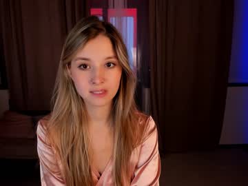 girl milablush capture image #3889004