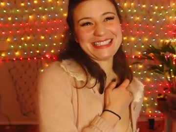 girl internet_famous capture image #593797