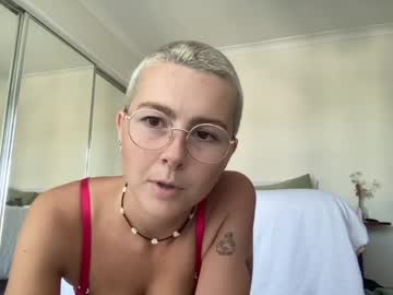 girl baldbaddiex capture image #4314709