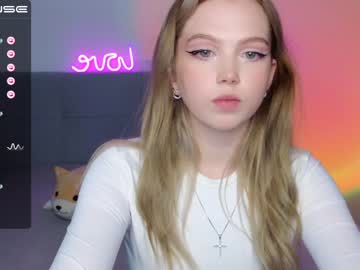 girl small_blondee capture image #4594446