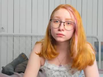 girl afradenmon capture image #6945917