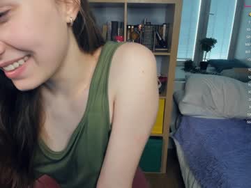 girl youne_and_beautiful capture image #4409466
