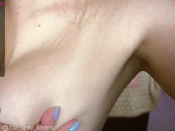 girl cutelittlecouple capture image #276189
