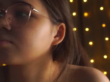 girl helenmoors capture image #4527486