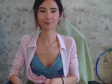 girl crystalnut capture image #4622227