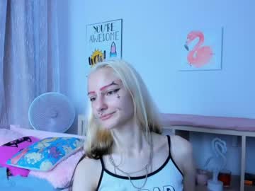 girl erika__lodge capture image #2284166