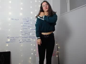 girl yourcrazyneightbor capture image #3251561
