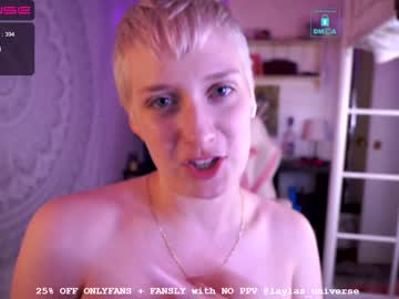 girl laylas_universe capture image #4778689