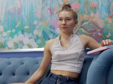 girl teonasafina__ capture image #3963292