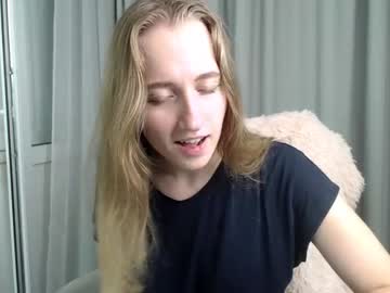 girl nearsaturn capture image #2444187