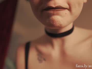 girl auddicted capture image #1382809