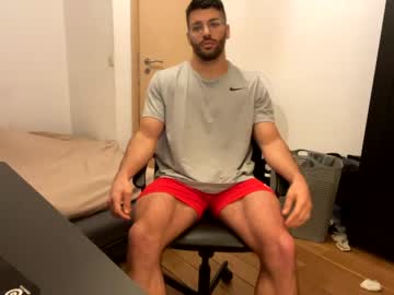 man rogan1604 capture image #796782