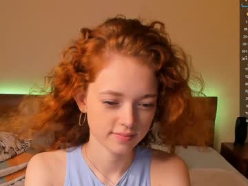 girl olivia_garden capture image #2511021