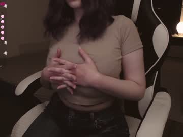 girl overoce capture image #4125662
