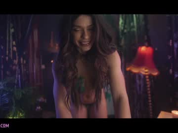 girl lucieoude_ capture image #1956817