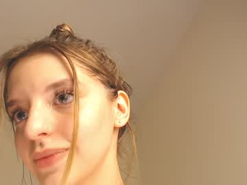 girl lesi_moon capture image #4954985