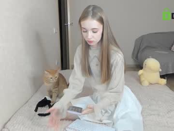 girl lola_myluv_ capture image #2444447
