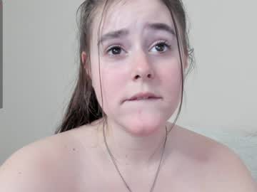 girl emilia_me capture image #1321079