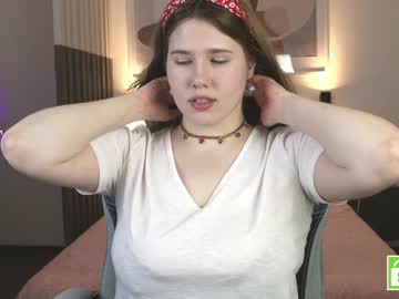 girl girl_u_never_met capture image #4526390