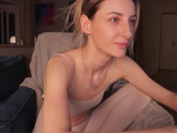 girl alicedotg capture image #1273084