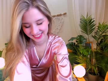 girl milablush capture image #3206962