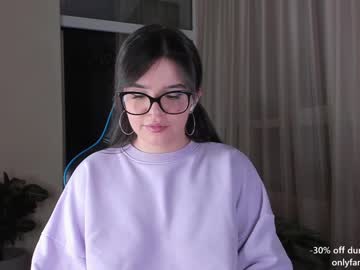 girl aavee capture image #3292017