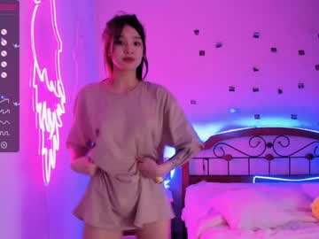 girl aisneon capture image #1455370