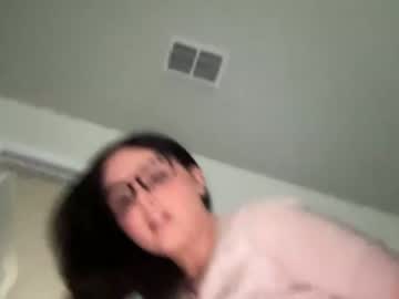 girl gia_is_horny capture image #1560377