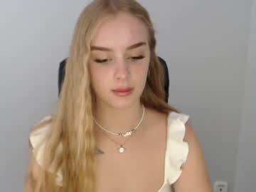 girl molly_wenis capture image #2398166