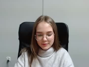 girl violetta_kl capture image #1492192