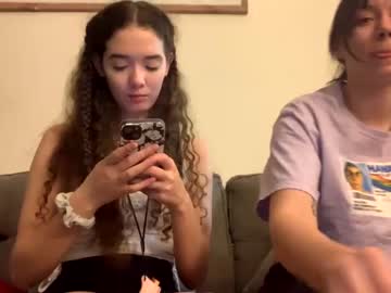 girl kylieexoxoxo2432 capture image #6114838