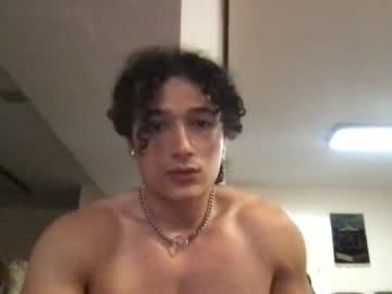 man seveninchsteve_ capture image #2019045