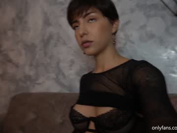 girl lucia_ferri capture image #2251775