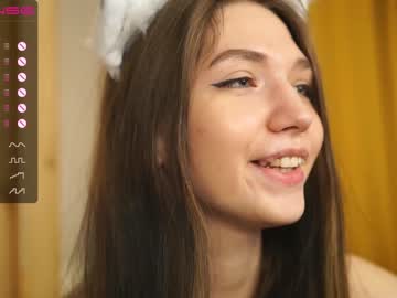 girl angels_kiss capture image #3996639