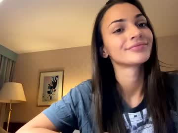 girl toocutetohandle capture image #2580816