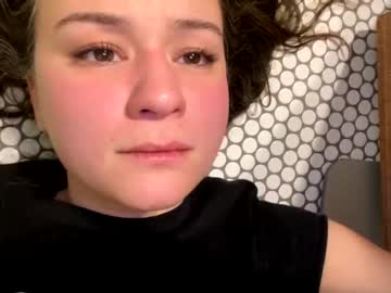 girl internet_famous capture image #773828