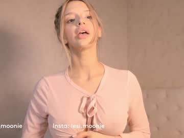 girl lesi_moonie capture image #6934967
