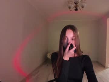 girl golden_bag capture image #2465050