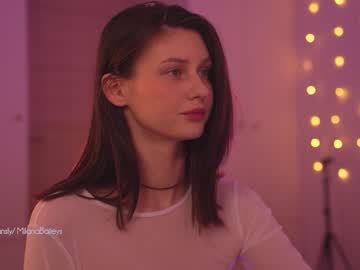 girl milanabaileys capture image #5882038