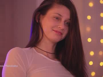 girl milanabaileys capture image #6097194
