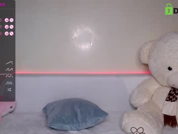girl fallen_angel_18 capture image #5492073