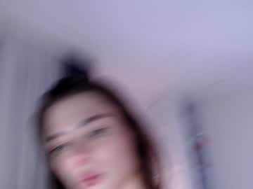 girl anibutler capture image #634914