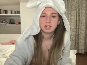 girl lilmills capture image #1037485