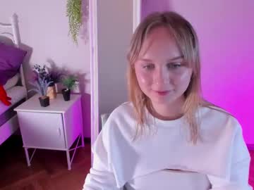 Cam for amelia_berns